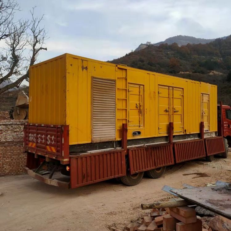 萧山200kW 发电机组在带电阻性负载时，输出功率会受到哪些因素的影响？